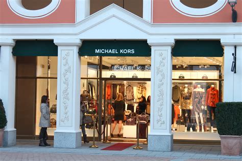 outlet la reggia michael kors|Michael Kors Outlet La Reggia.